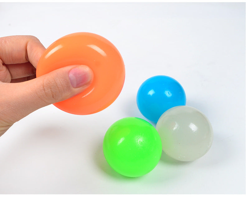 Luminous Sticky Ball Toys Sticky Wall Home Party Games Glow In The Dark Novelty Toys Decompression Squeeze Toy