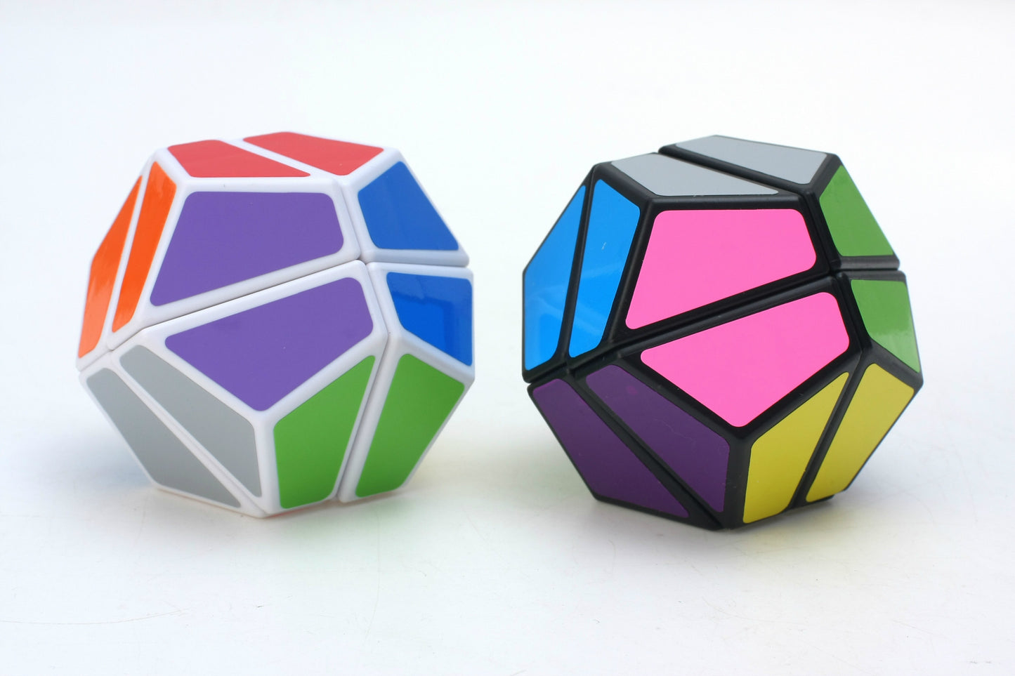 Dodecahedron shaped cube toys