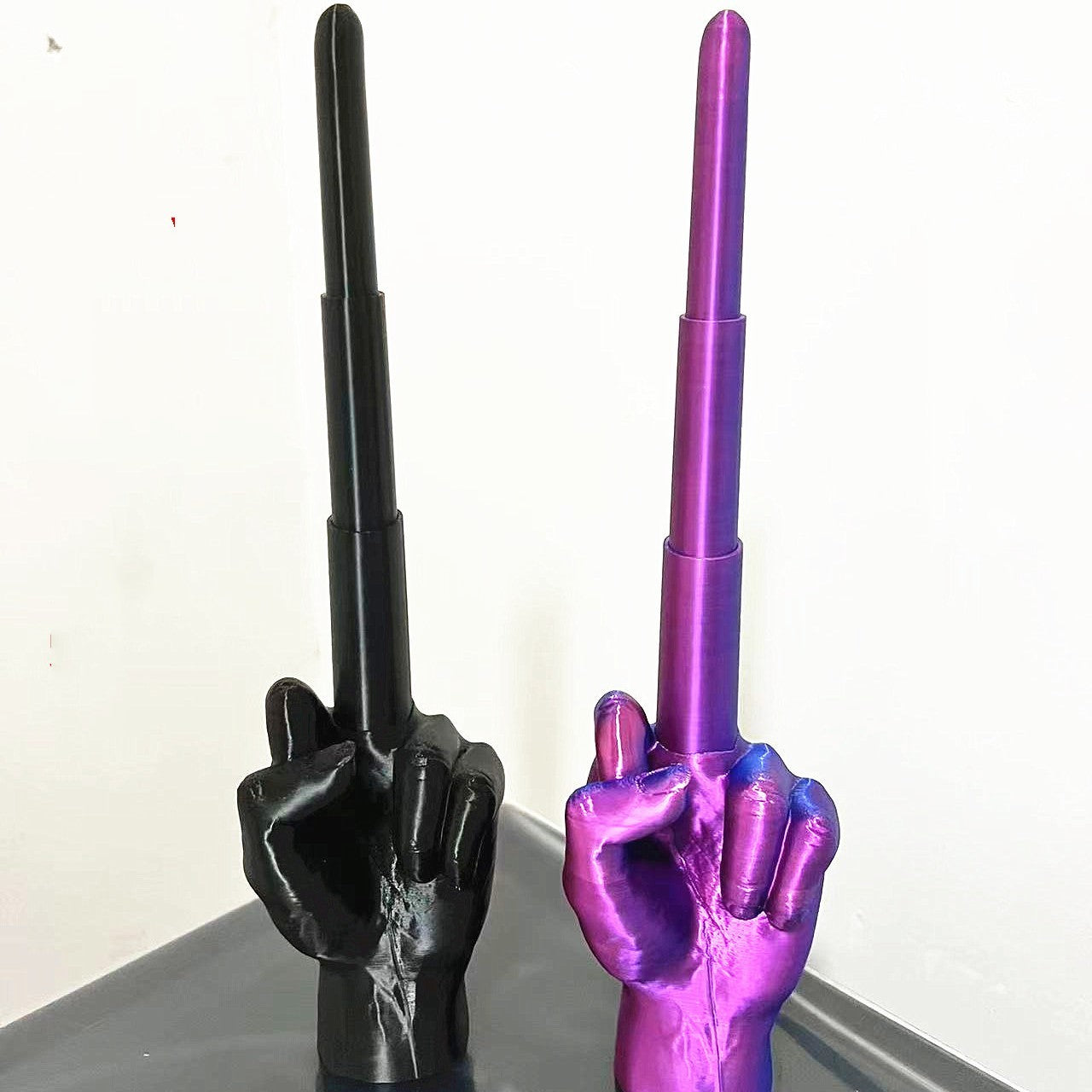 Printing Middle Finger Plastic Toys