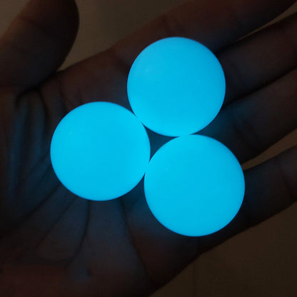 Luminous Sticky Ball Toys Sticky Wall Home Party Games Glow In The Dark Novelty Toys Decompression Squeeze Toy