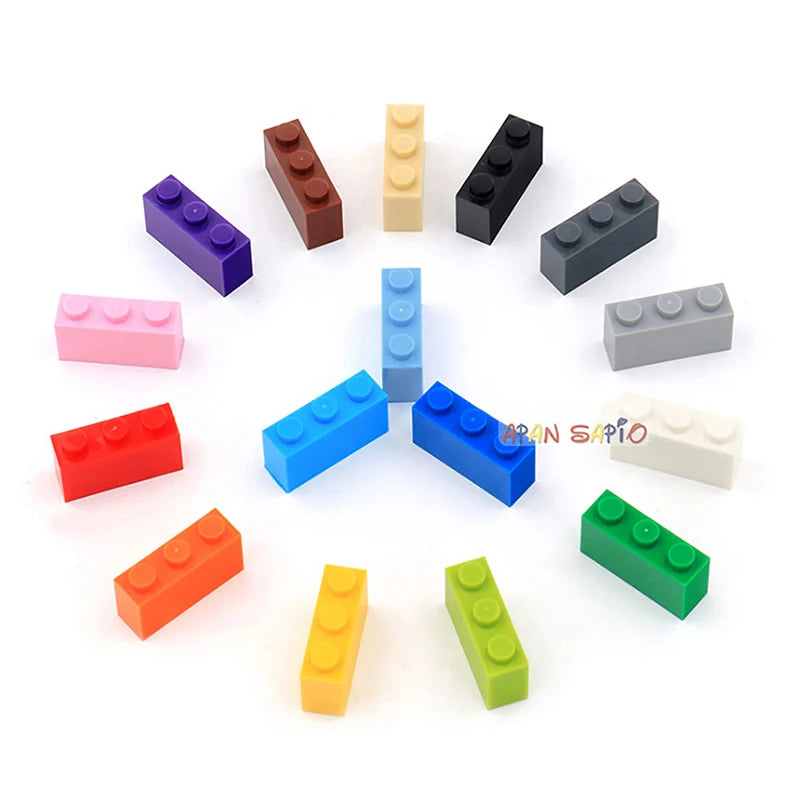 300pcs Building Blocks Toys High 1x3 16Color Bricks Size