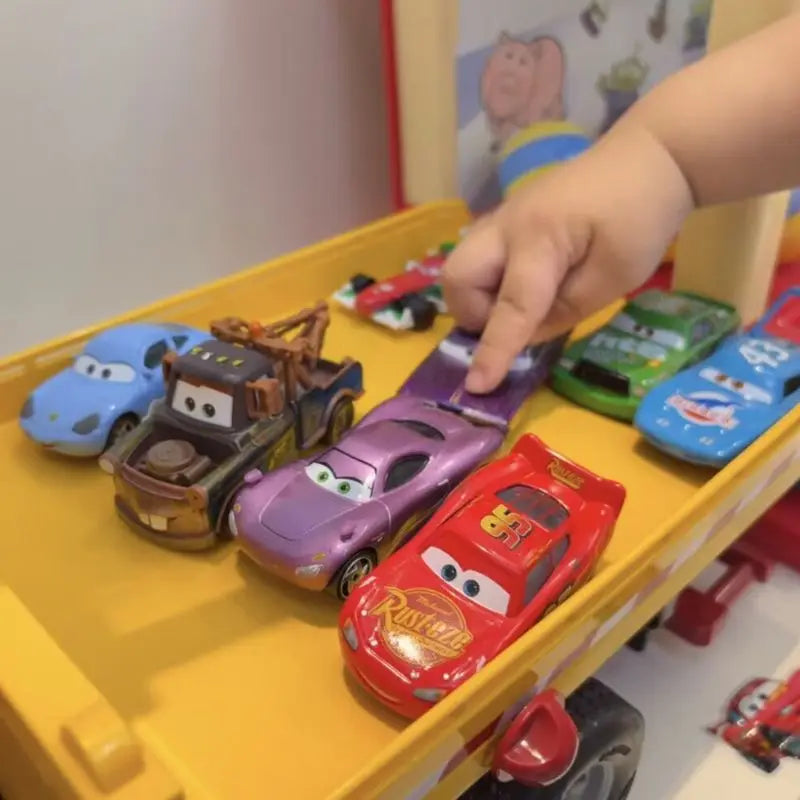 Pixar Cars Lightning McQueen Storm Jackson Mack Container Truck