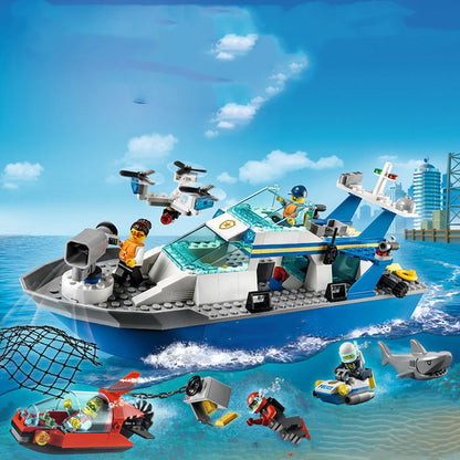 Ocean Adventure Giant Ship Base Children's Assembled Building Blocks Ship Toys