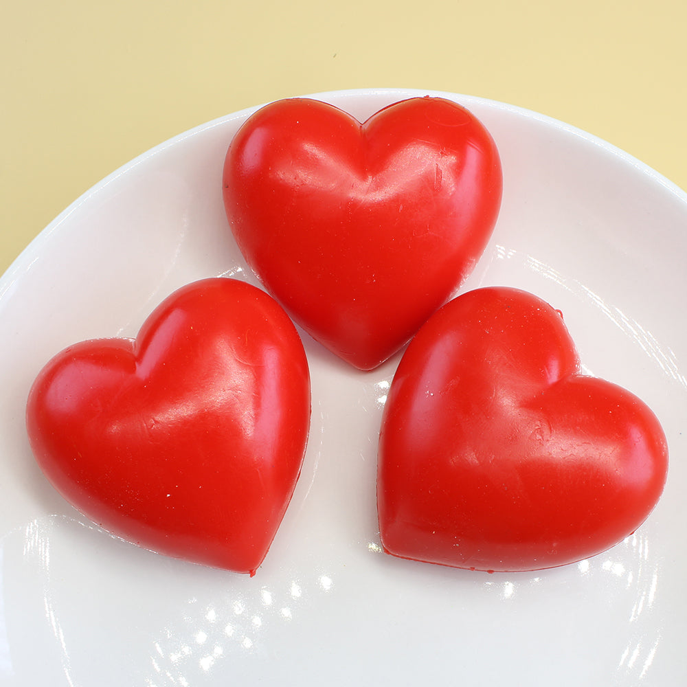 3 Sets Of Heart Squeezing Toys Decompression Toys