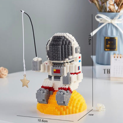 Astronaut Spaceman Series Small Particle Building Blocks Assembly