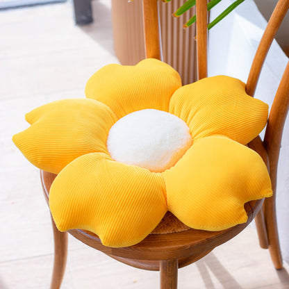 Small Daisy Flower Throw Pillow Cushion Floor Chair Cushion