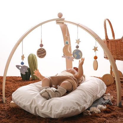 Triangle Rack Wooden Fitness Equipment Newborn Baby Crib Toy