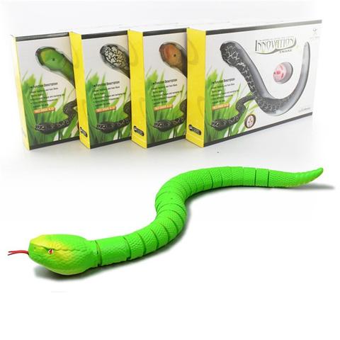 Novelty Remote Control Snake Rattlesnake Animal Trick Terrifying Mischief Toy