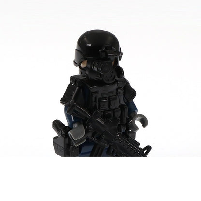 Military MOC SWAT Special Forces Soldier Gun